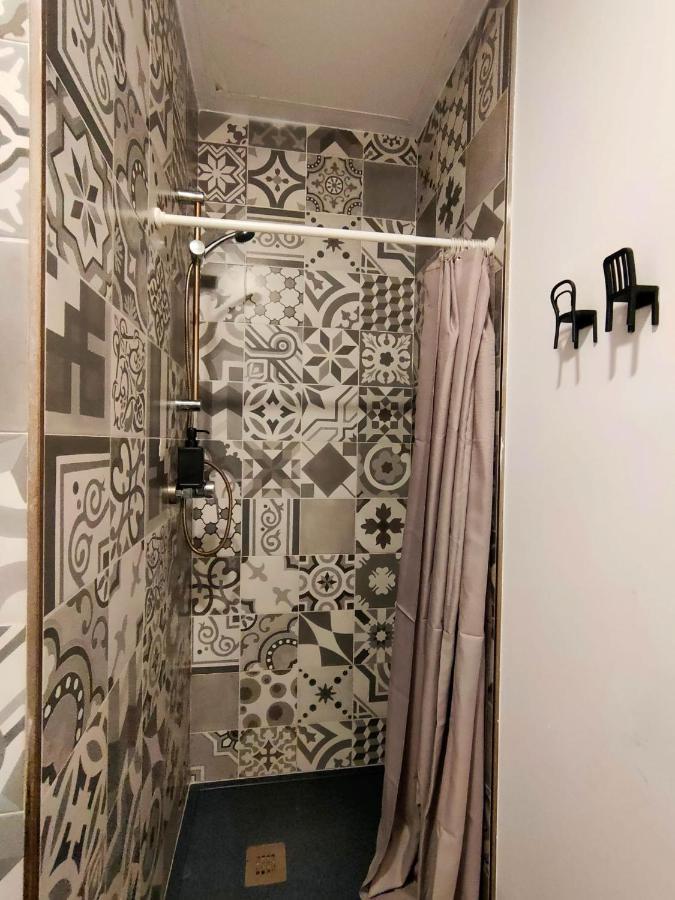 Pequeno Con Mini Piscina - No Climatizada Appartement *